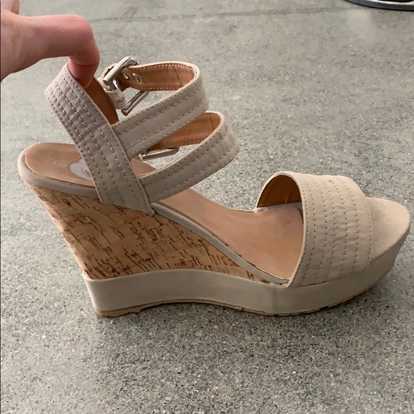 Wedges - Picture 1 of 3